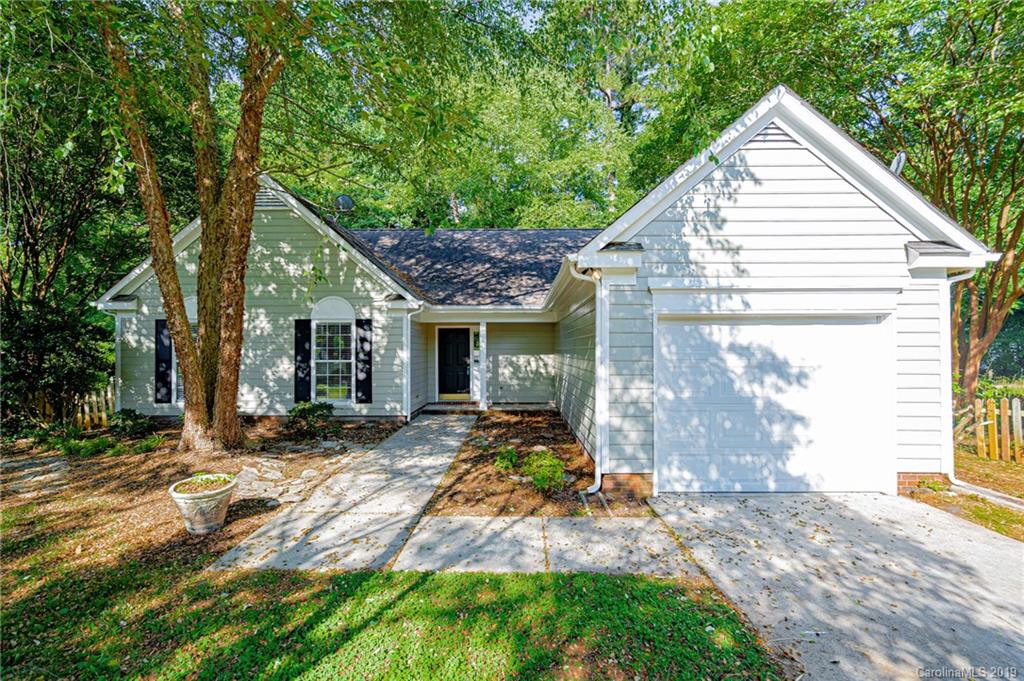 11100 Renda Court Charlotte NC 28215
