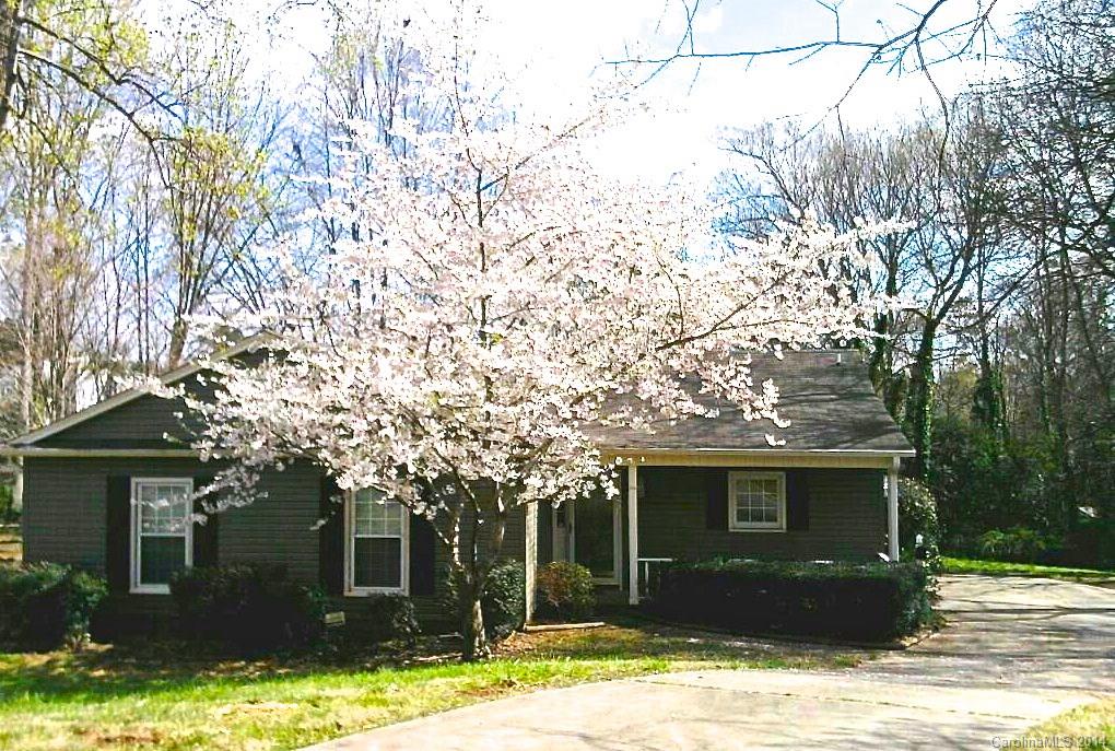 726 Shawnee Drive Charlotte NC 28209