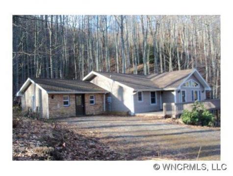 131 Carriage Drive Fairview NC 28730