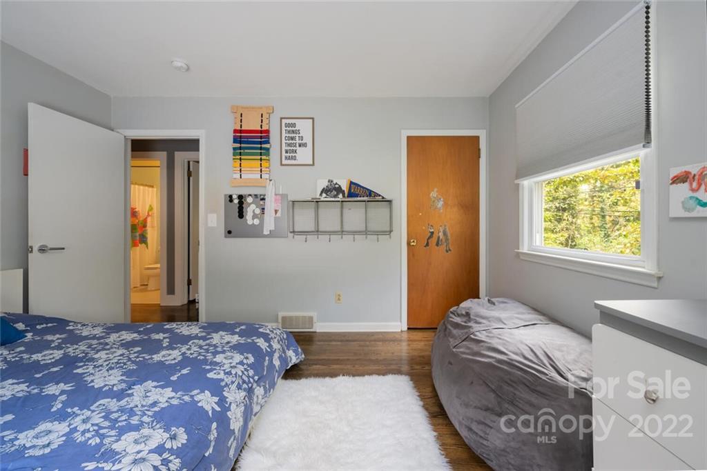 42 Rosewood Avenue Asheville NC 28801