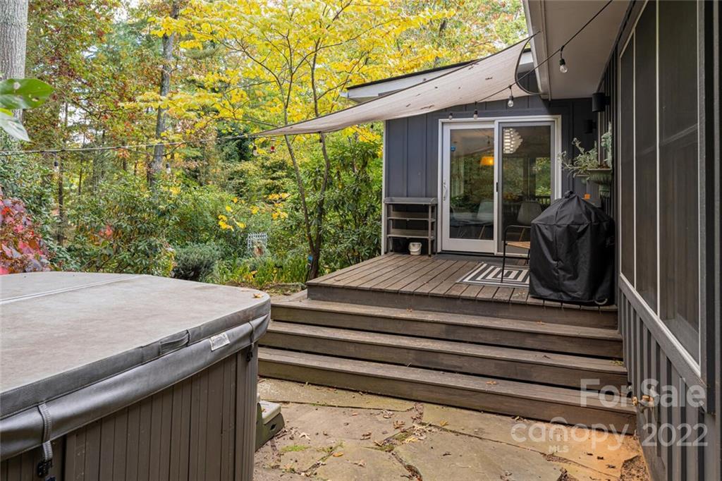 42 Rosewood Avenue Asheville NC 28801