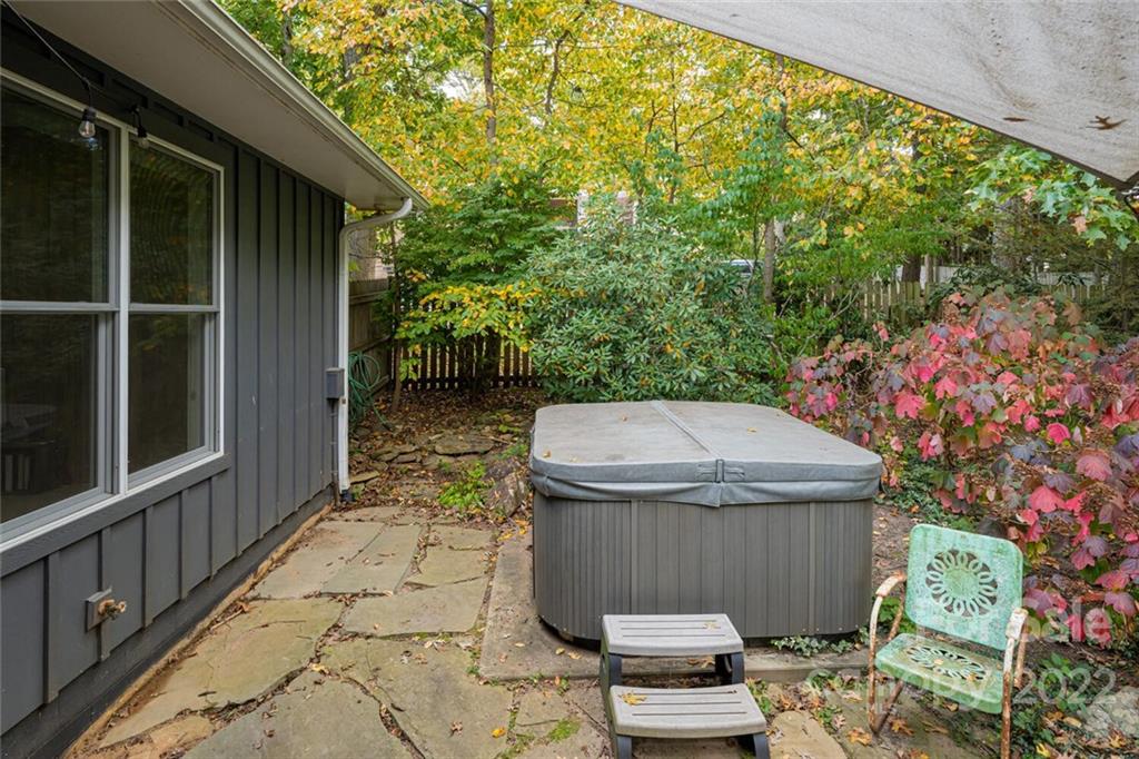 42 Rosewood Avenue Asheville NC 28801