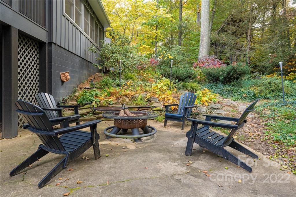 42 Rosewood Avenue Asheville NC 28801