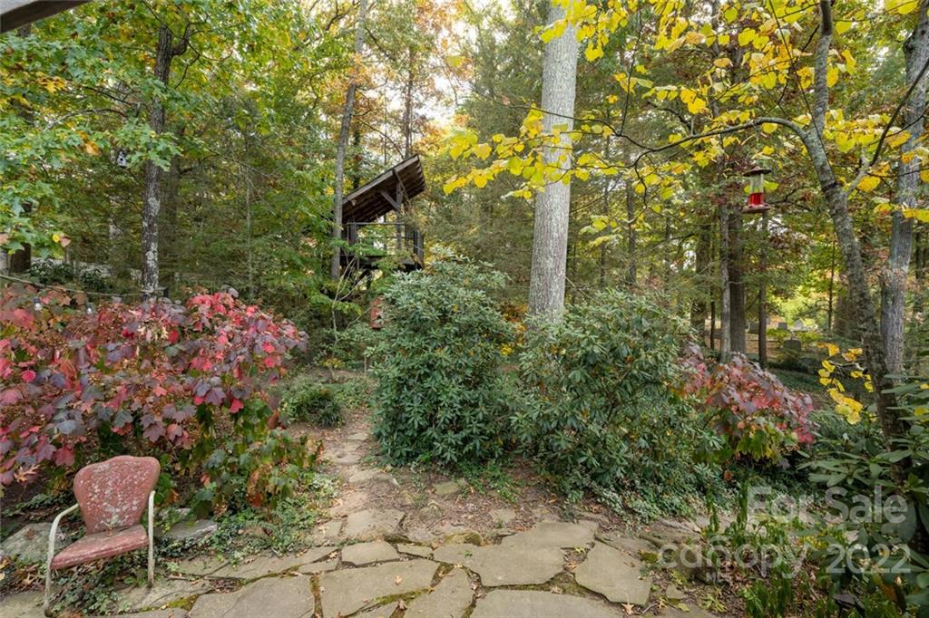 42 Rosewood Avenue Asheville NC 28801