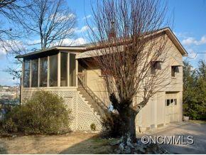 526 Willow Road Hendersonville NC 28739