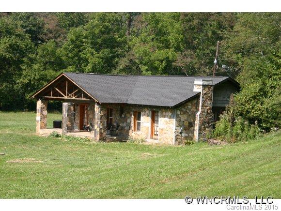 290 Starnes Cove Road Candler NC 28715