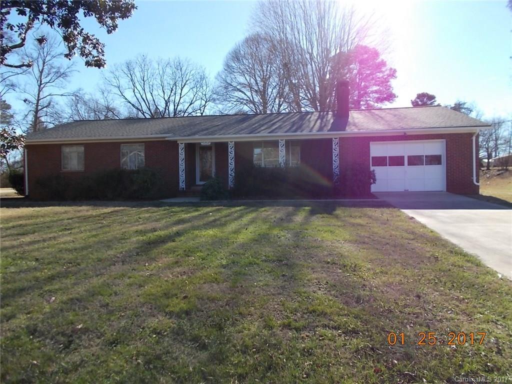 2232 Country Club Road Lincolnton NC 28092