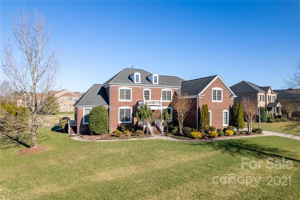 424 Running Horse Lane Waxhaw NC 28173