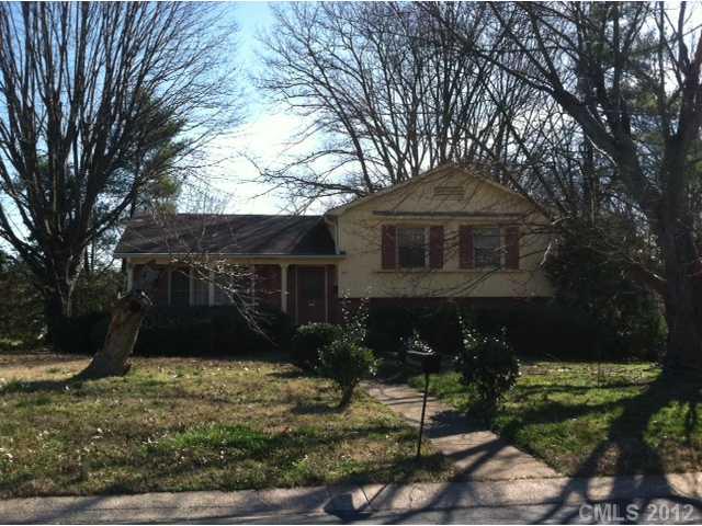 3234 Banbury Drive Charlotte NC 28216