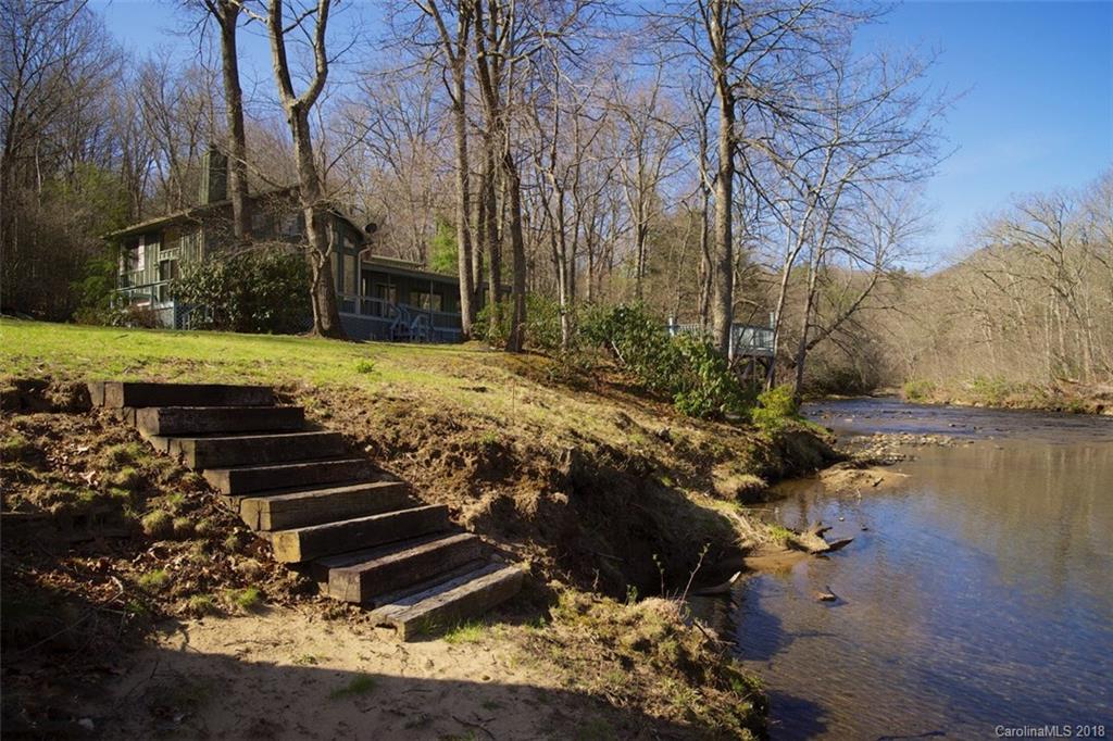 205 Sully Lane Burnsville NC 28714