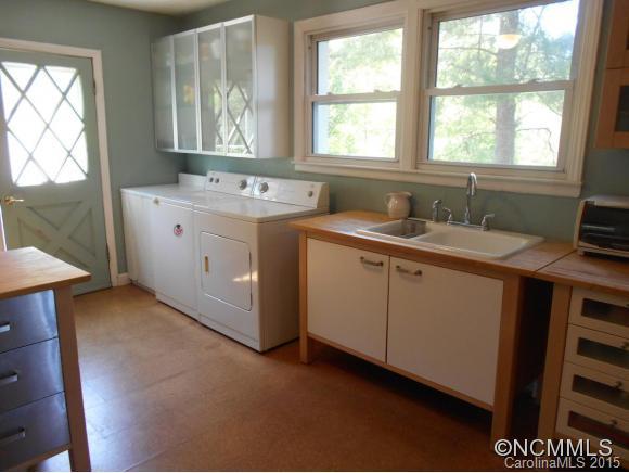135 Ramsey Road Marshall NC 28753