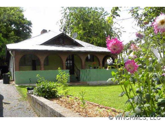 22 Burton Street Asheville NC 28806