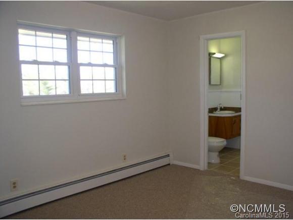 21 Nicholson Lane Etowah NC 28729