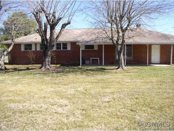 21 Nicholson Lane Etowah NC 28729