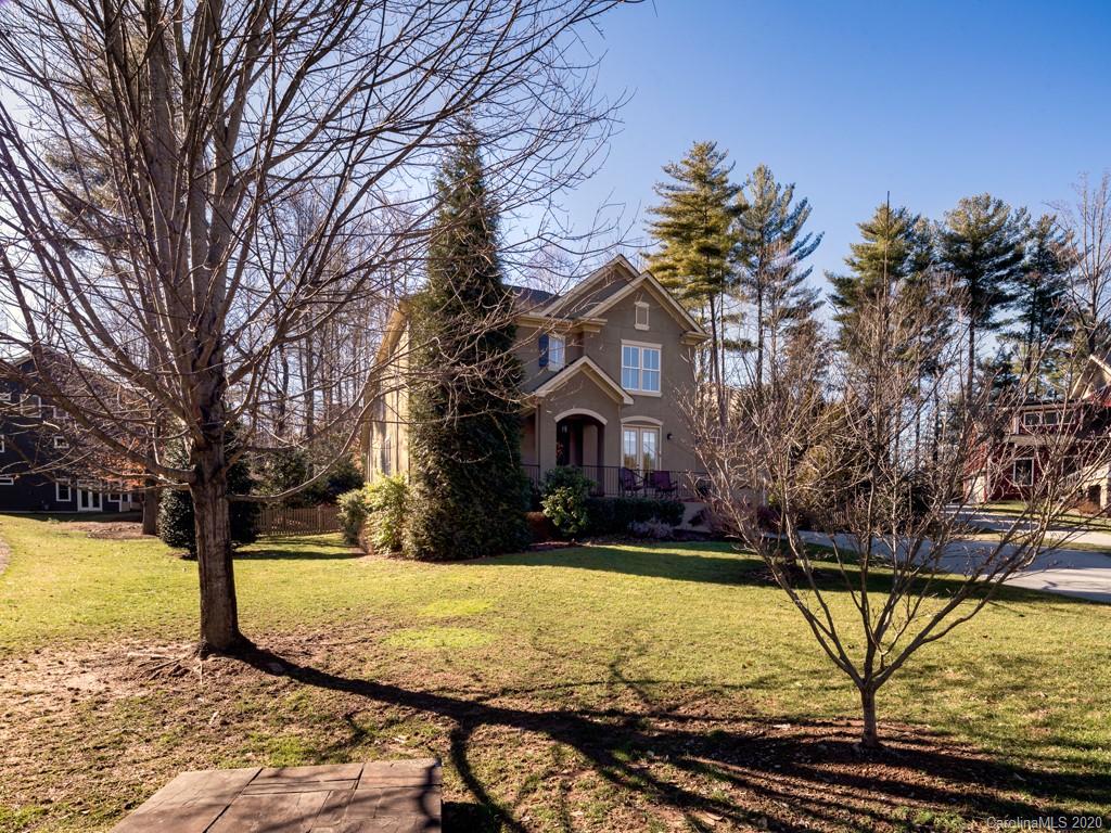 12 Light Cahill Court Biltmore Lake NC 28715