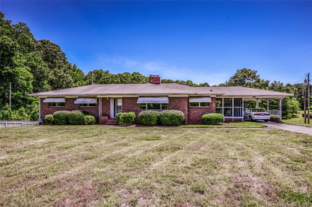 1877 Mecklenburg Highway Mooresville NC 28115