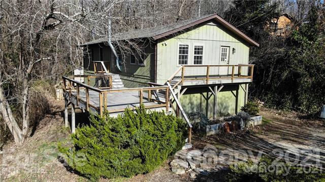 323 Azalea Road E Asheville NC 28805