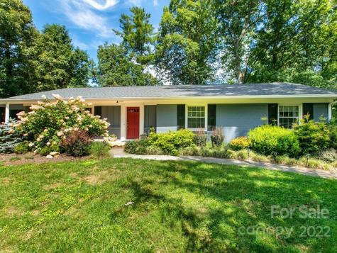 29 E Fox Chase Road Asheville NC 28804