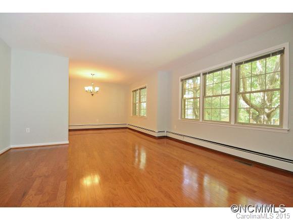 5 Forest Lane Asheville NC 28805