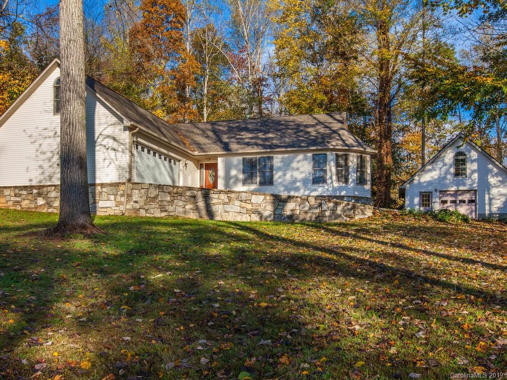 31 Leatherwood Drive Candler NC 28715
