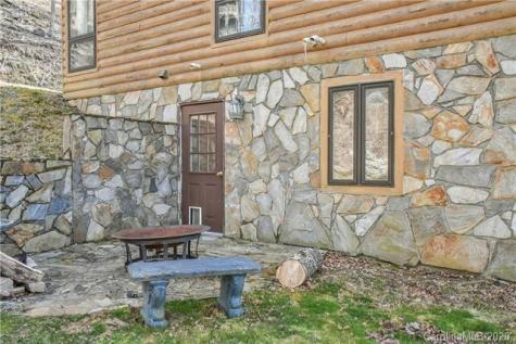 610 Grouse Thicket Road Mars Hill NC 28754