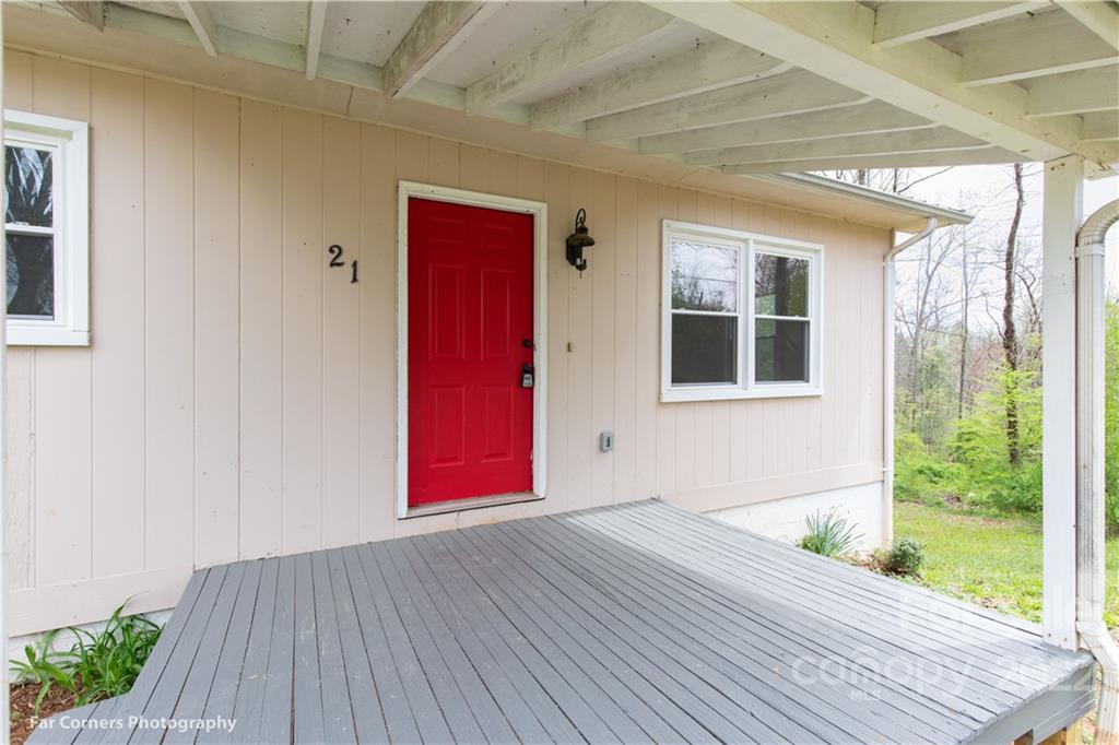 21 Chippendale Drive Nebo NC 28761