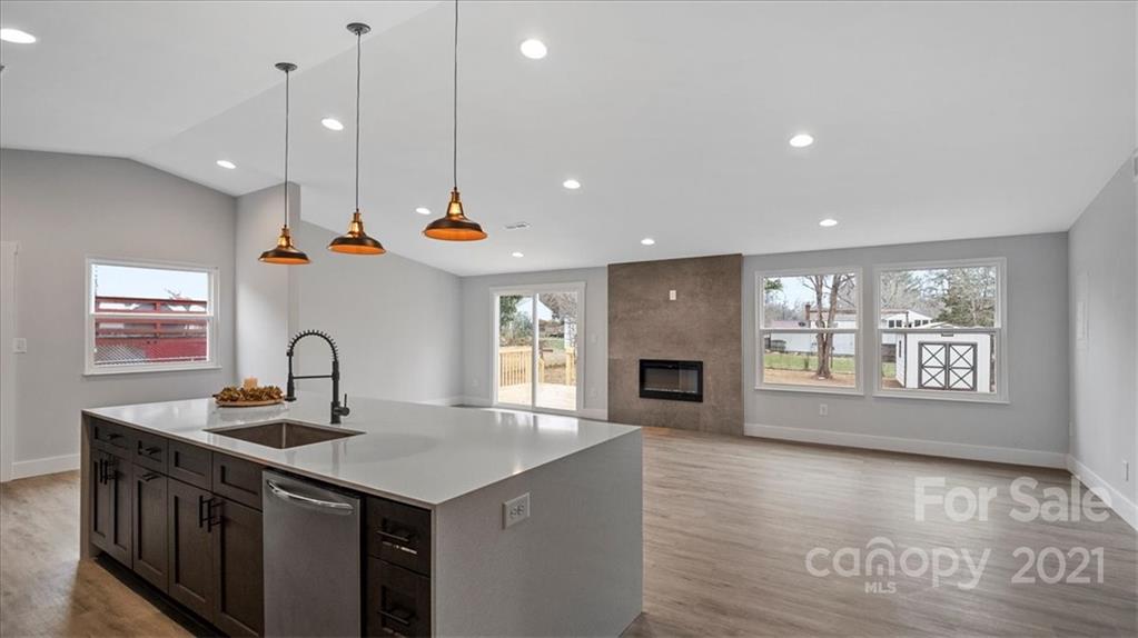 7447 Ponders End Lane Charlotte NC 28213