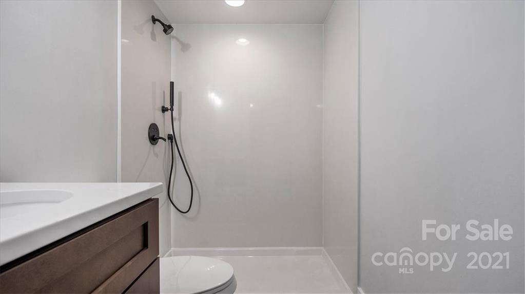 7447 Ponders End Lane Charlotte NC 28213
