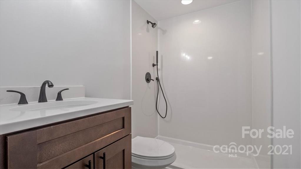 7447 Ponders End Lane Charlotte NC 28213