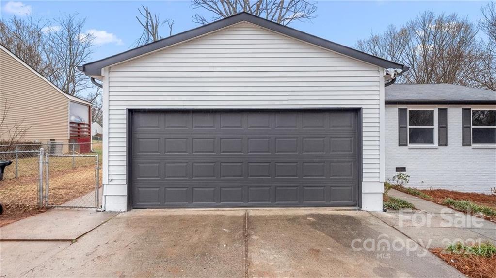 7447 Ponders End Lane Charlotte NC 28213