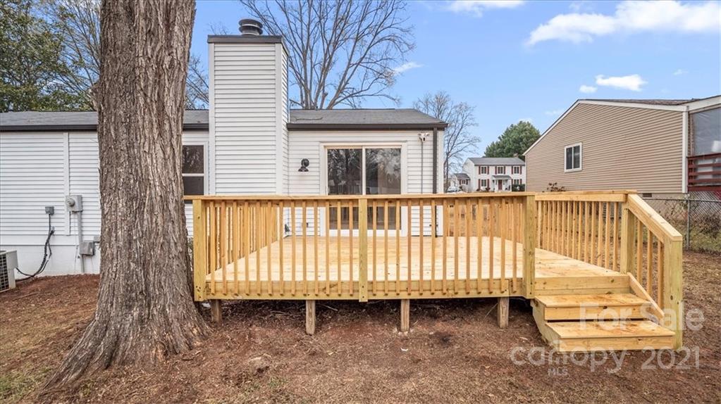 7447 Ponders End Lane Charlotte NC 28213
