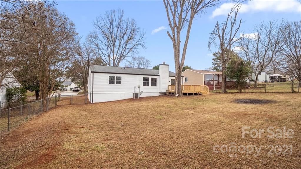 7447 Ponders End Lane Charlotte NC 28213