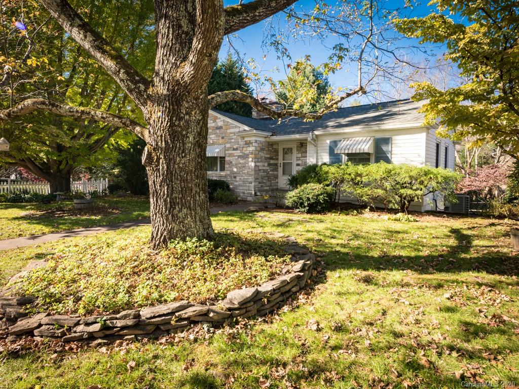 141 School Road Asheville NC 28806
