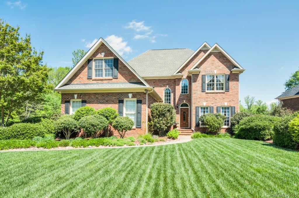 2210 Caernarfon Lane Matthews NC 28104