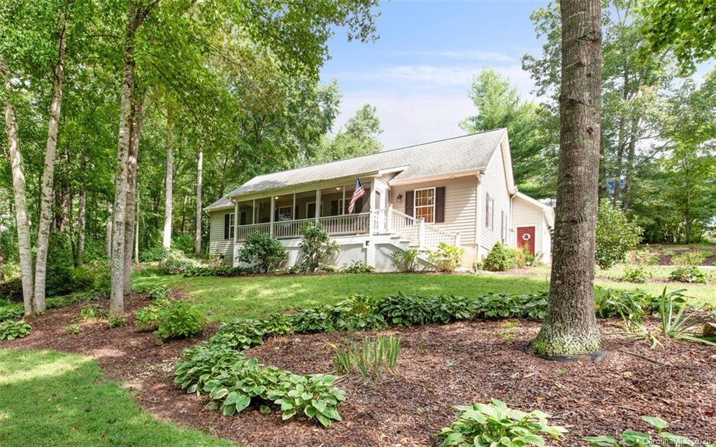 27 Woodland Drive Fairview NC 28730