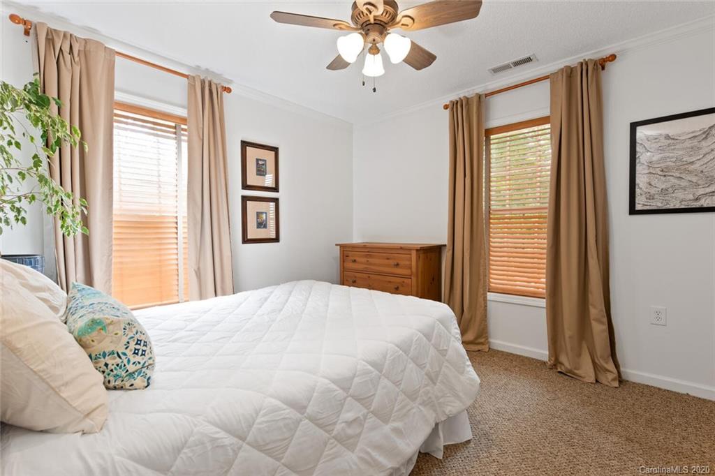 27 Woodland Drive Fairview NC 28730