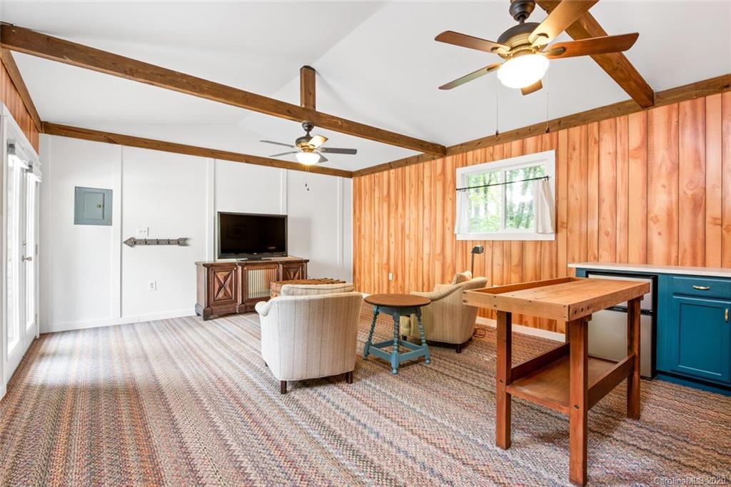 27 Woodland Drive Fairview NC 28730