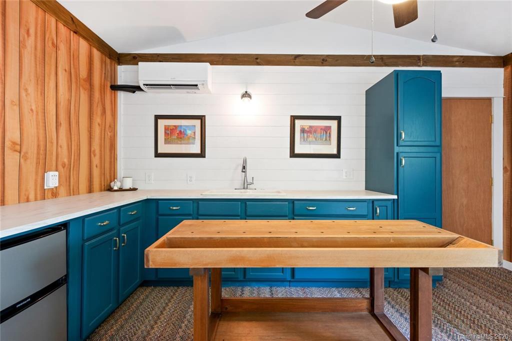 27 Woodland Drive Fairview NC 28730
