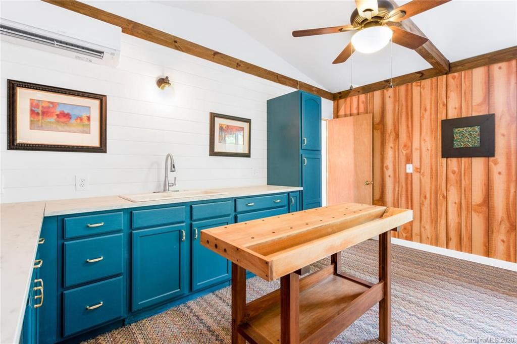 27 Woodland Drive Fairview NC 28730