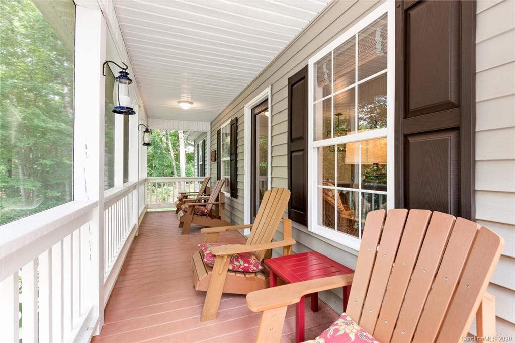 27 Woodland Drive Fairview NC 28730