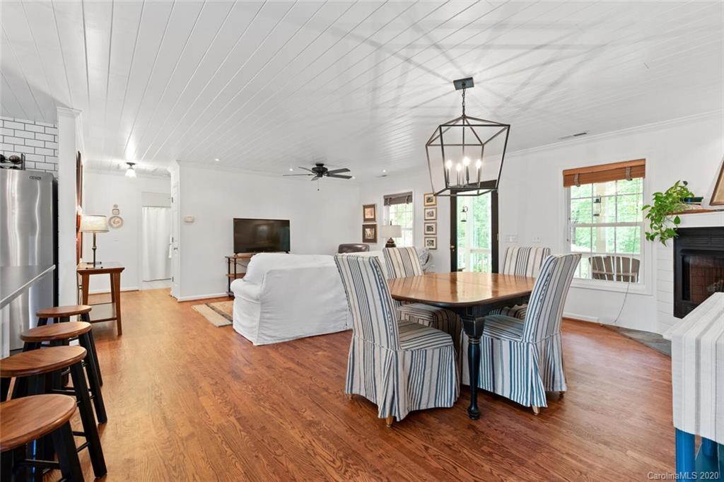 27 Woodland Drive Fairview NC 28730