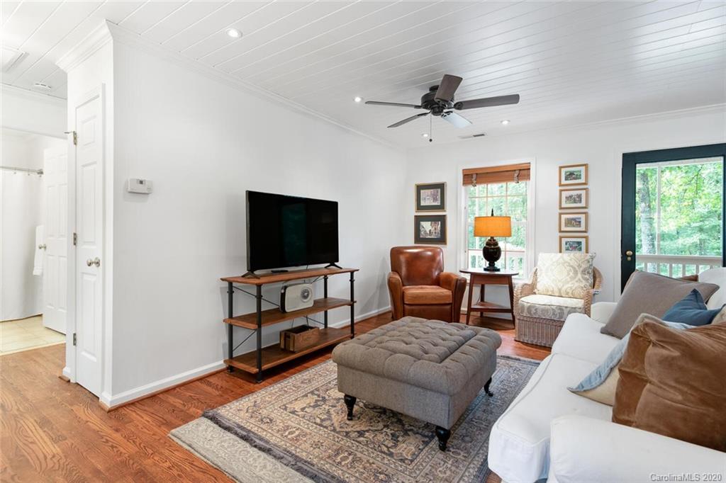 27 Woodland Drive Fairview NC 28730