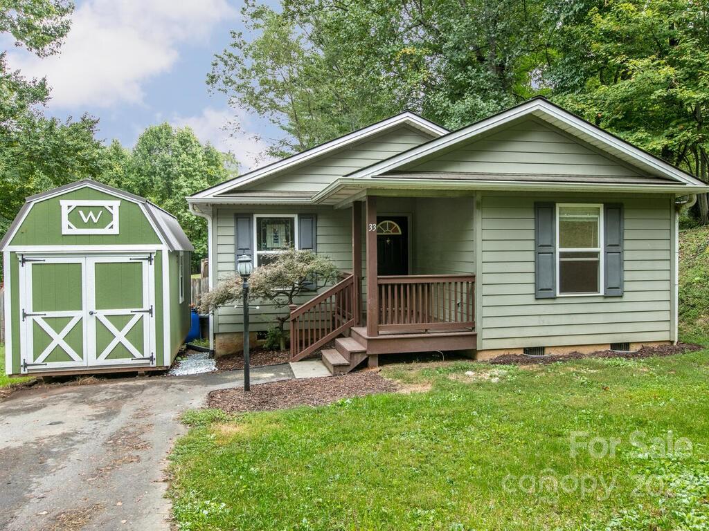 33 Sandhurst Drive Asheville NC 28806