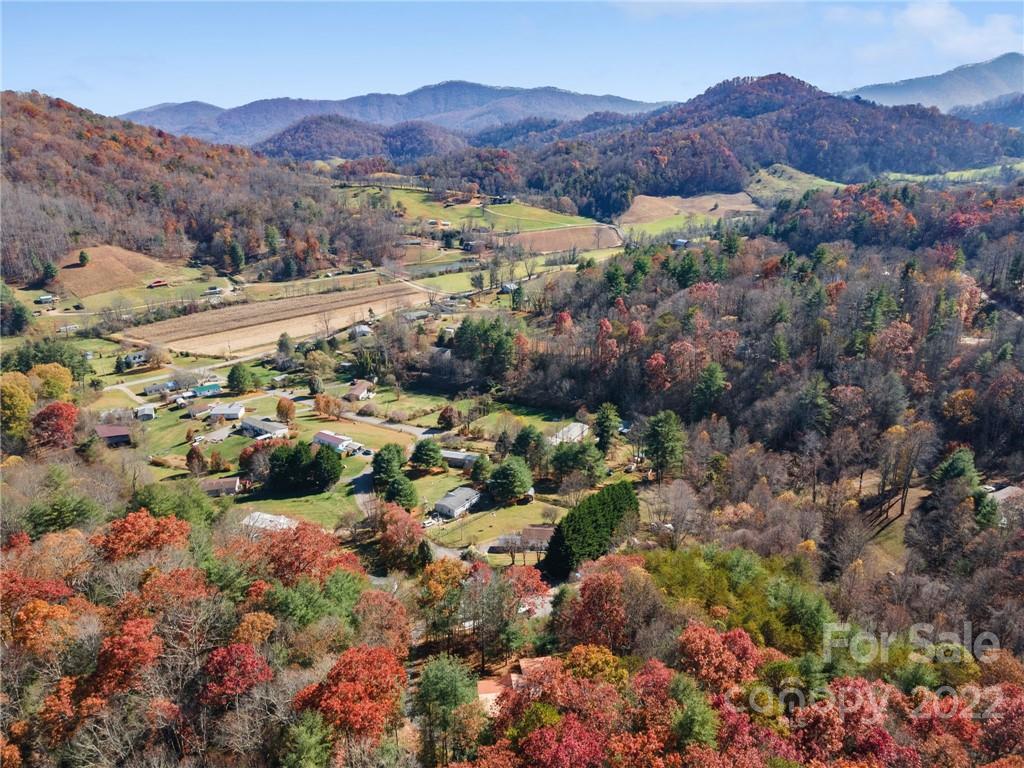 48 S Creek Drive Leicester NC 28748