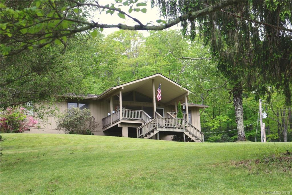 2559 Slick Fisher Road Lake Toxaway NC 28747