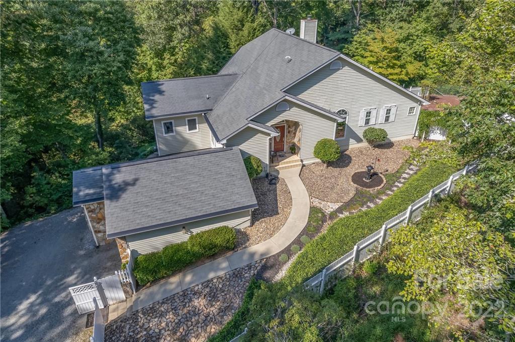 218 Winding Creek Lane Columbus NC 28722