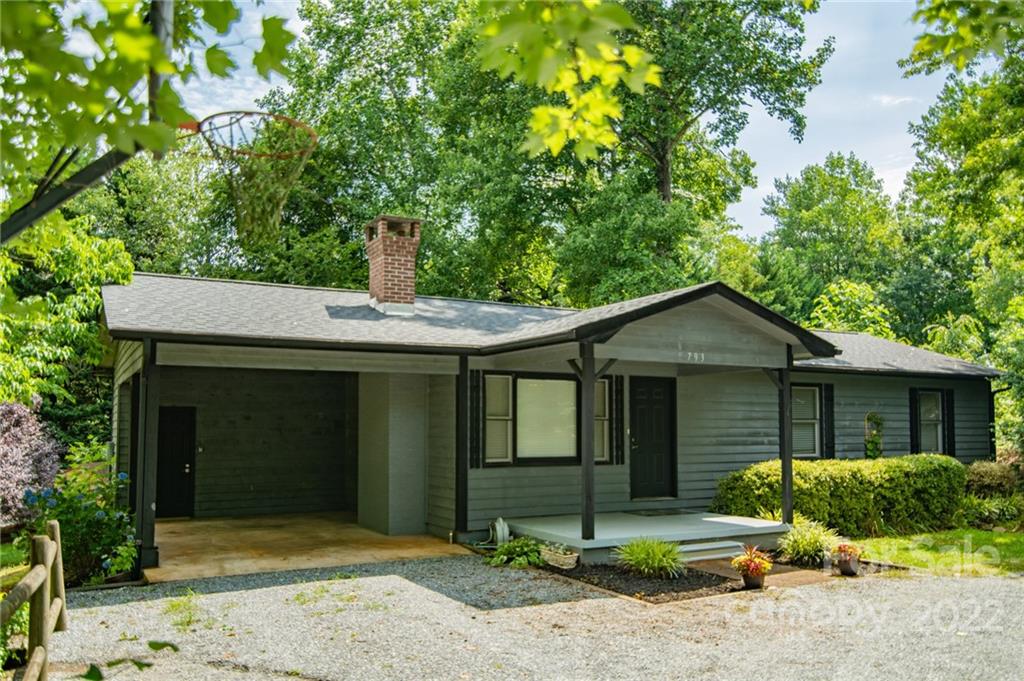 793 Peniel Road Columbus NC 28722
