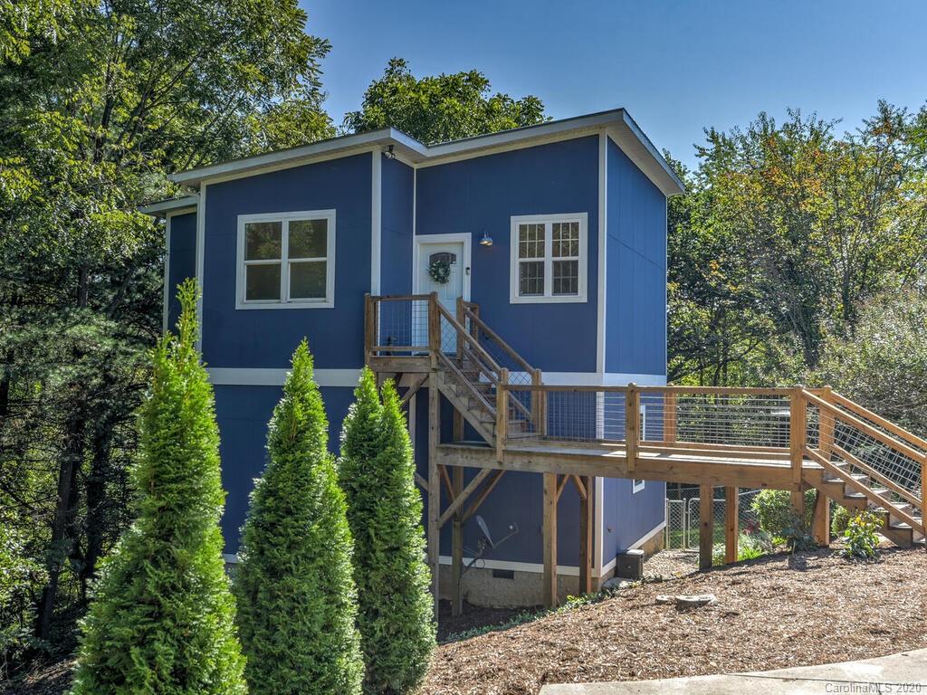 5 Asbury Place Candler NC 28715