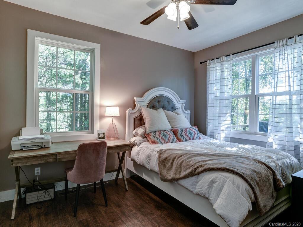 5 Asbury Place Candler NC 28715