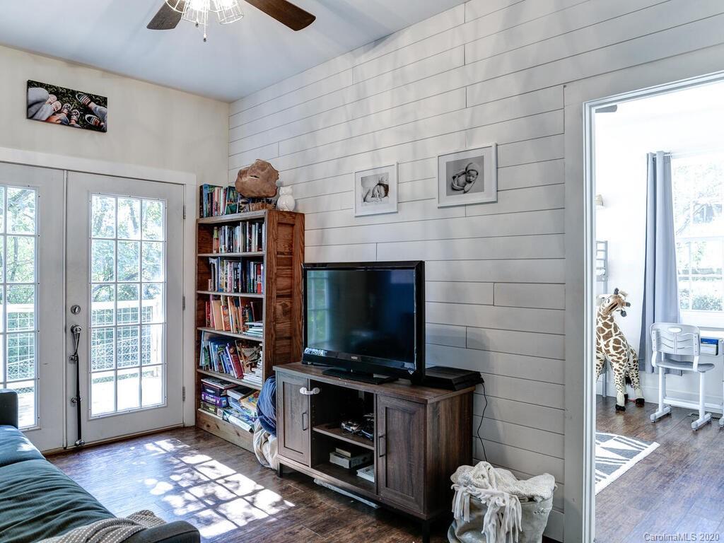 5 Asbury Place Candler NC 28715